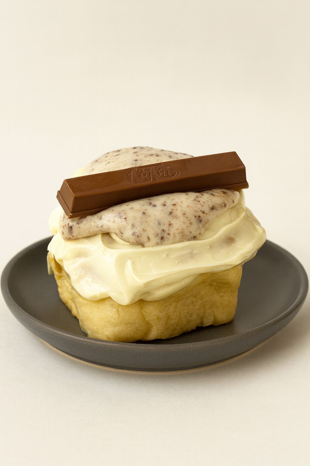 Rol de canela kitkat